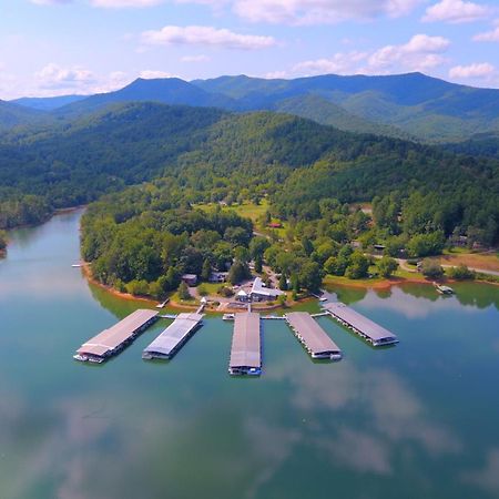 היאוואסי Boundary Waters Resort & Marina מראה חיצוני תמונה