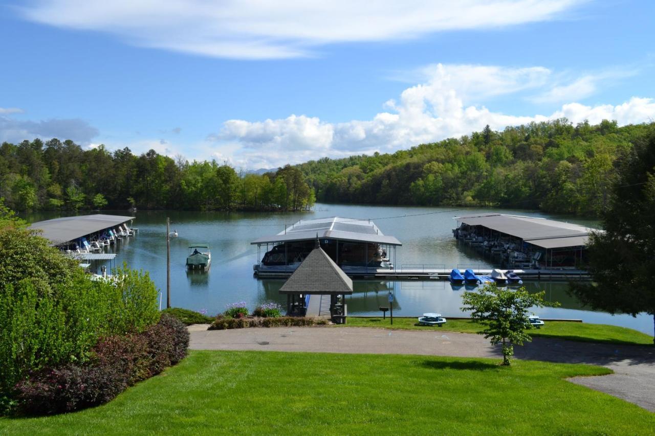 היאוואסי Boundary Waters Resort & Marina מראה חיצוני תמונה