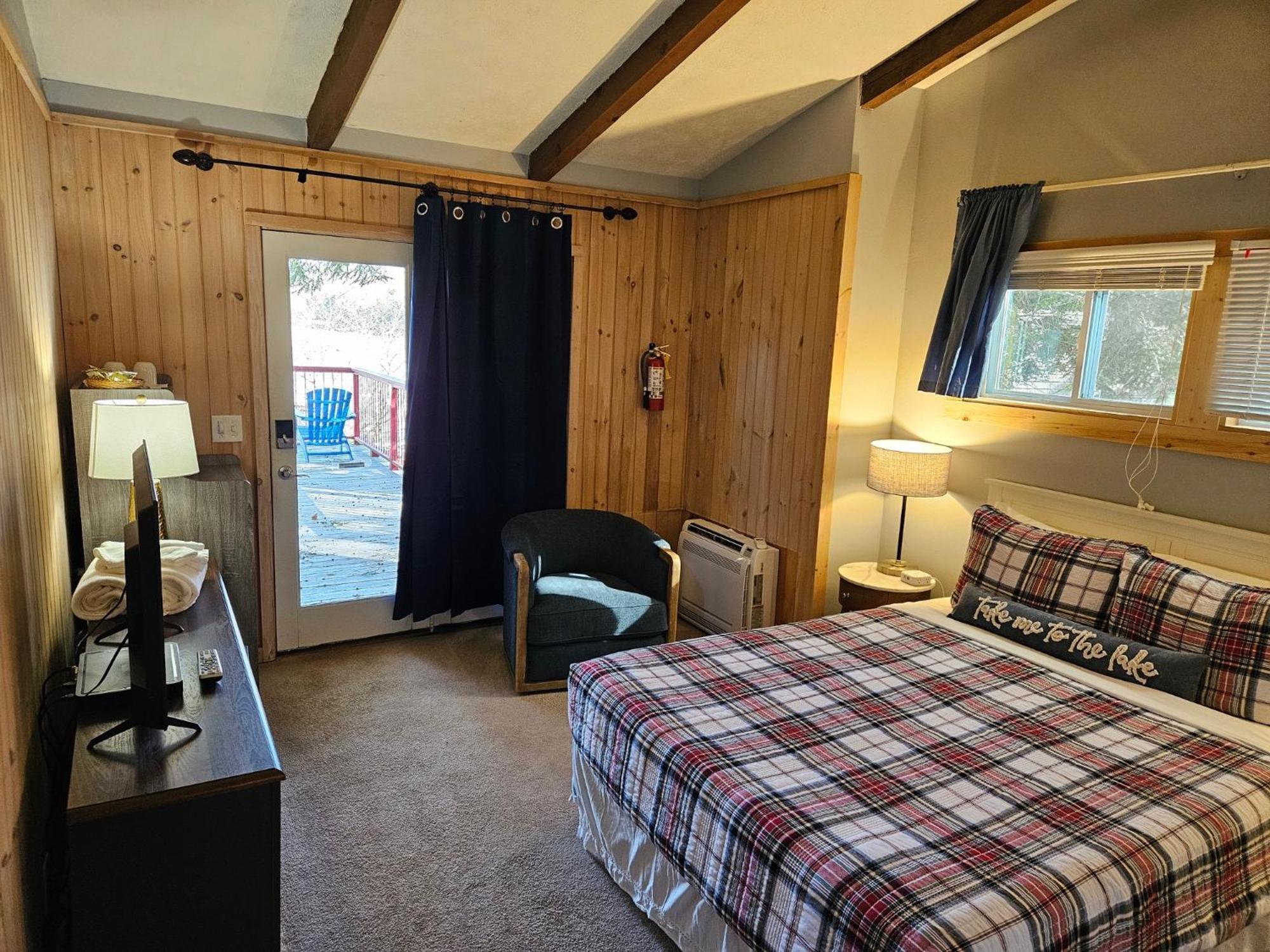 היאוואסי Boundary Waters Resort & Marina מראה חיצוני תמונה