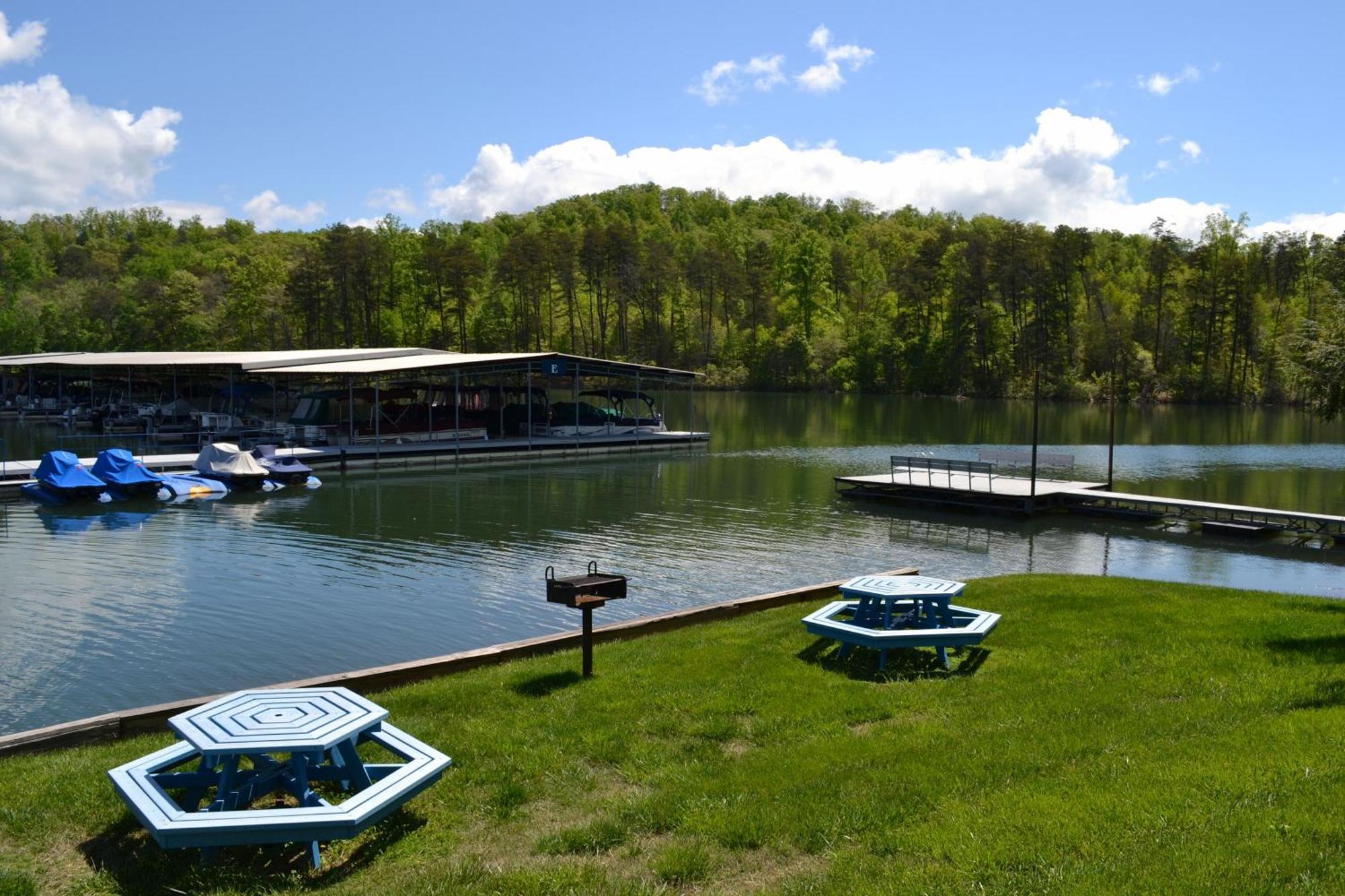 היאוואסי Boundary Waters Resort & Marina מראה חיצוני תמונה